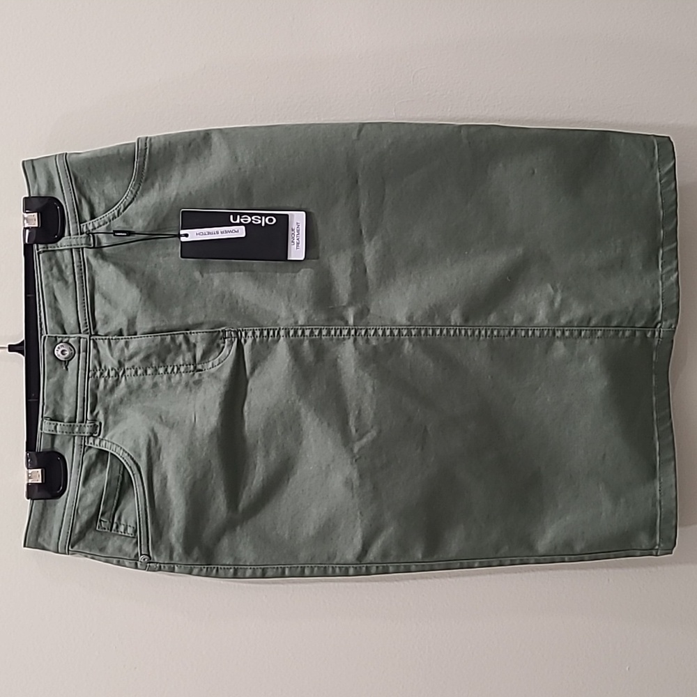 NEW, NWT Olsen Women's Midi Straight Cargo Skirt Green Size XS
